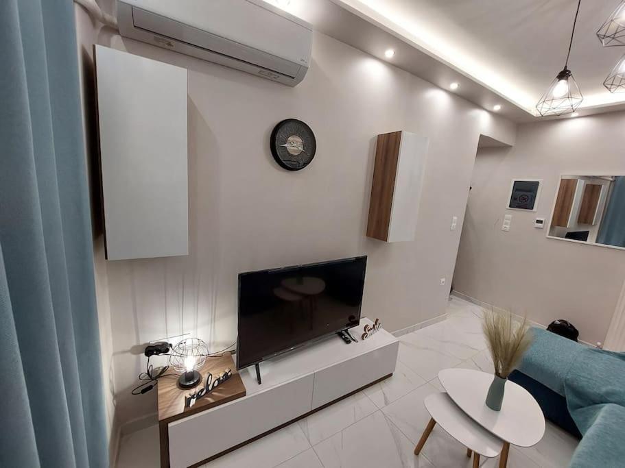 Cozy Flat In Thessaloniki Apartment Exterior photo